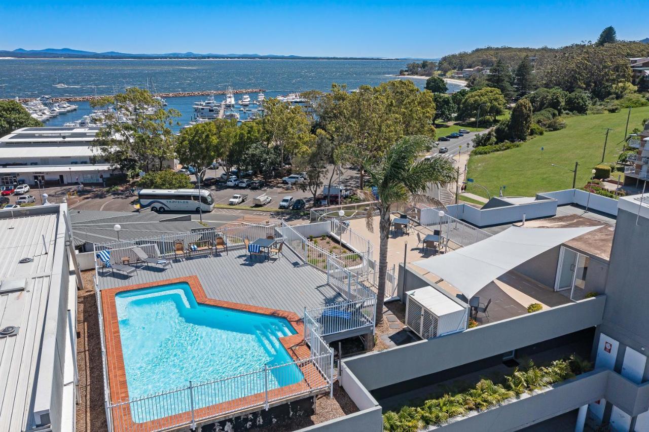 Nelson Towers Motel & Apartments Nelson Bay Exteriör bild
